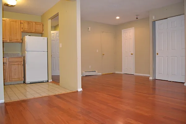 Rented by Cover Realty NYC | media 4