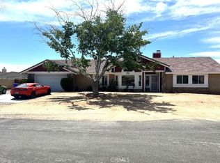 13662 Ivanpah Rd, Apple Valley, CA 92308