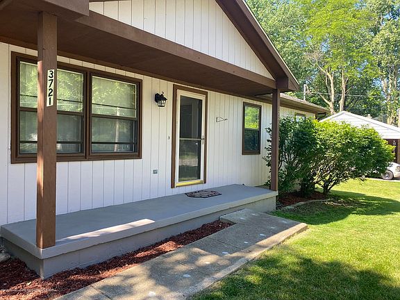3rd image of 3721 Cooley Dr