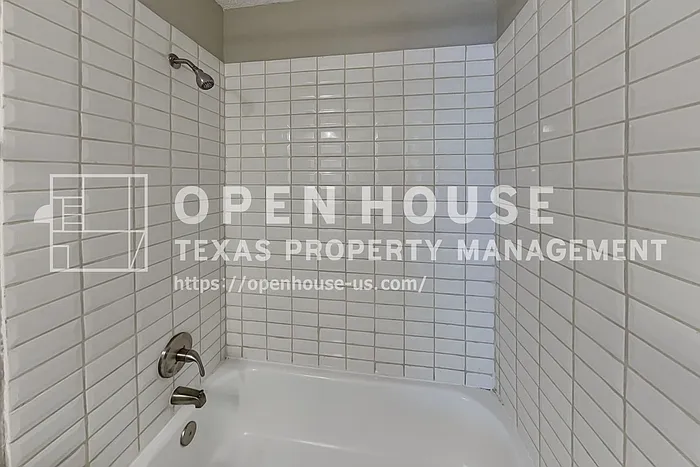2413 Browning Dr — Photo 17