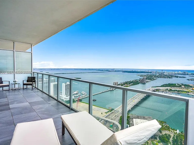 1100 Biscayne Blvd #6001 — Photo 19
