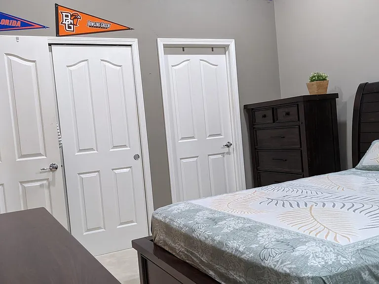 28001 Hopkins Dr — Photo 21