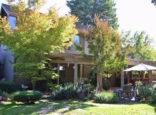 11419 Treasure Hill Ct, Gold River, CA 95670