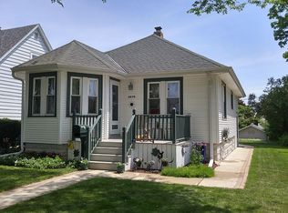 2670 S 67th St, Milwaukee, WI 53219