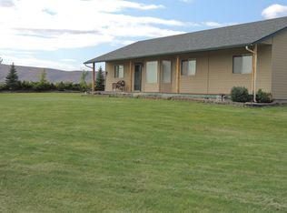 270 Red Tail Rd, Yakima, WA 98908