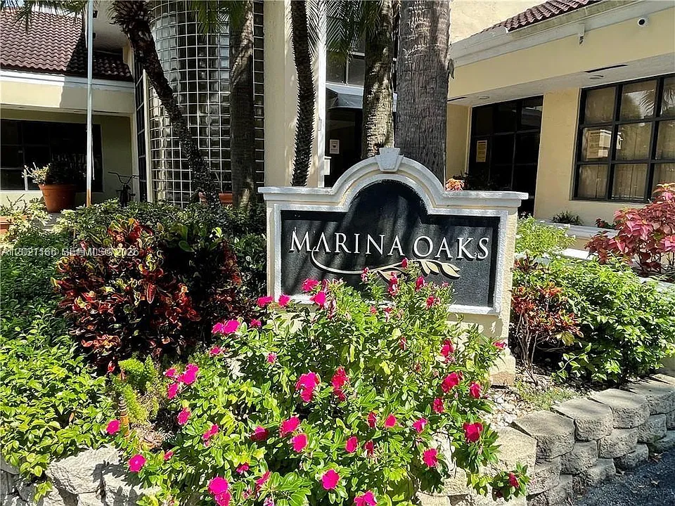 2550 SW 18th Ter #1706