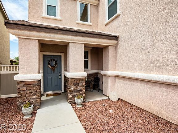 2nd image of 176 Canyon Blue Ave