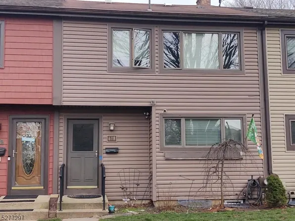 618 E Brookside Ln, Hillsborough Twp., NJ 08844