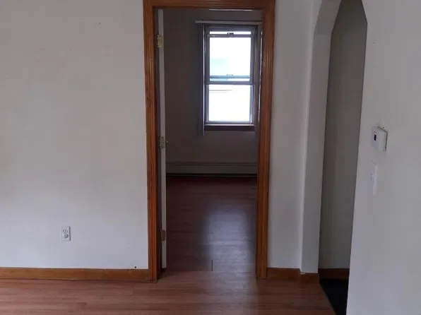 18 E Broadway #1, Taunton, MA 02780