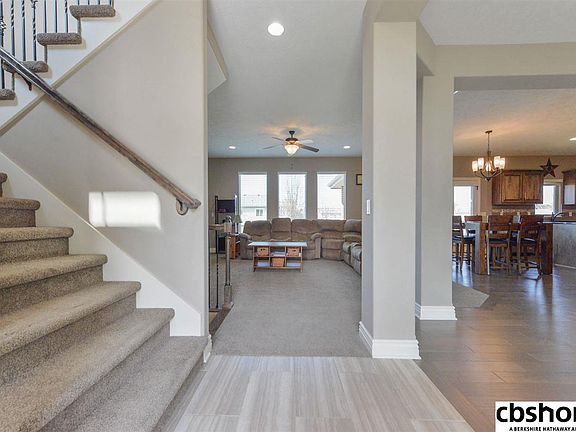 2nd image of 1008 Clearwater Dr