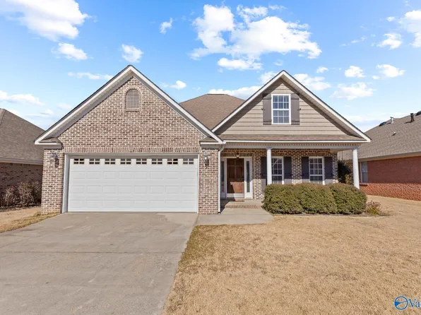 1307 Berrivine Dr NE, Hartselle, AL 35640