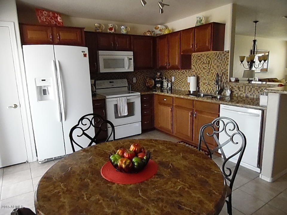 1st image of 10332 W Ross Ave