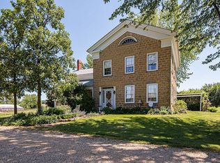 117 N Canyon Park Rd, Stockton, IL 61085