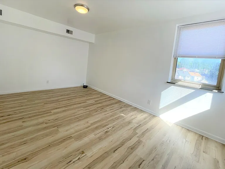 5710 Phillips Ave #A16 — Photo 41