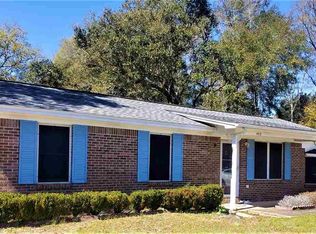 4413 Watkins St, Pace, FL 32571