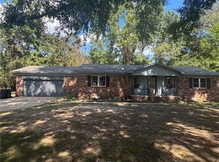 418 N Fairbanks Ave, Russellville, AR 72801