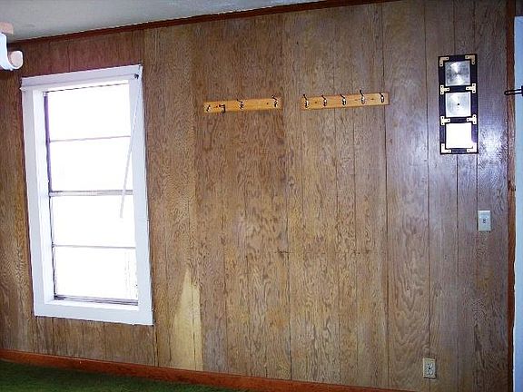 3rd image of 3764 Farm Road 3105