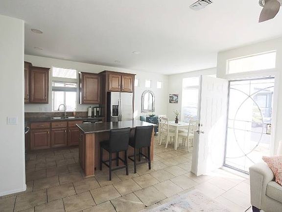 5th image of 1837 N Thornton Rd #72