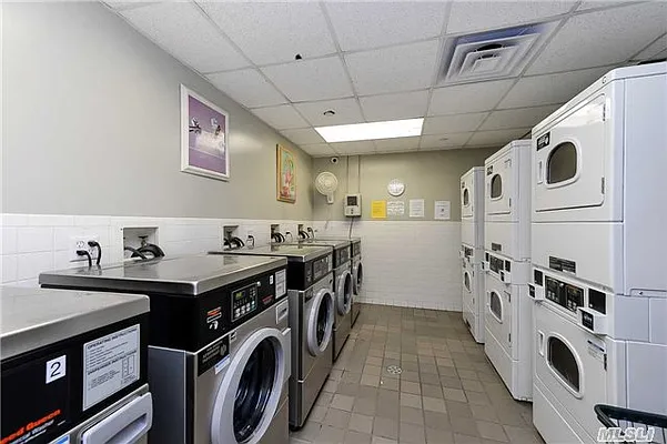 Sold by Prime Realty | media 23