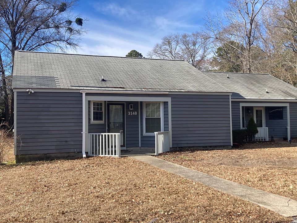 3140 Country Club Road - Front of House