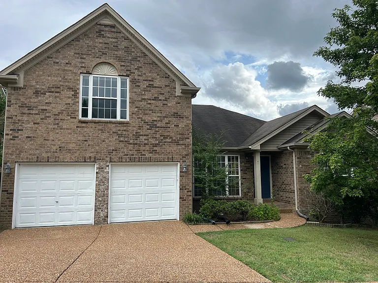 1704 Haleys Hope Ct — Photo 1