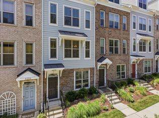 2252 S Glebe Rd, Arlington, VA 22206