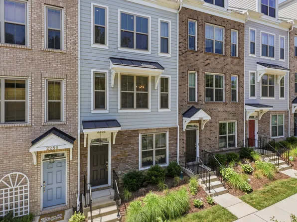 2252 S Glebe Rd, Arlington, VA 22206