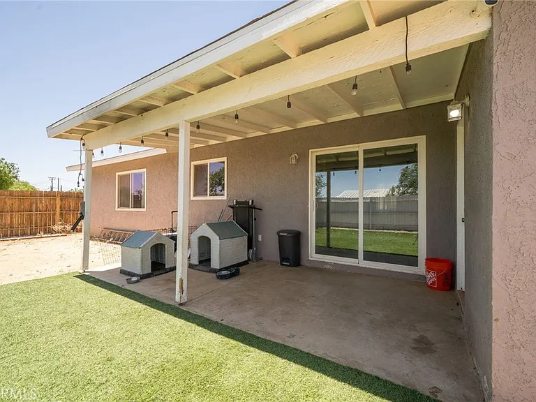 11945 Bornite Ave — Photo 20