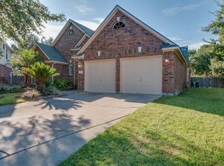 10246 Wildwood Park Ln, Houston, TX 77070