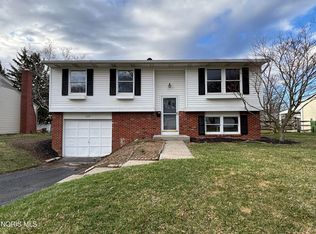 632 Brahier Ln, Maumee, OH 43537