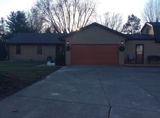 1923 N Robinwood Dr, Muncie, IN