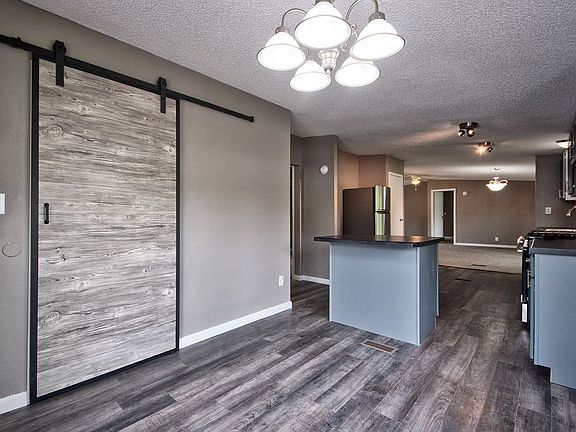 2nd image of 30047 Oriole St
