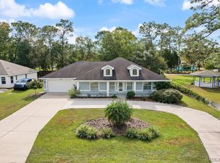 8428 W Periwinkle Ln, Homosassa, FL 34446