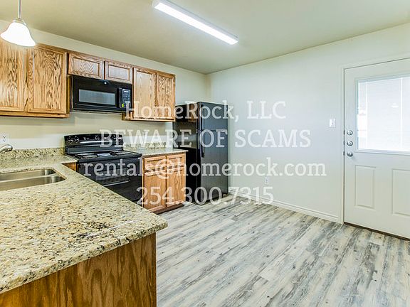 4th image of 3319 Stonewall Dr #B