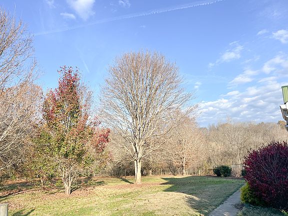 2nd image of 3347 Old Highway 48