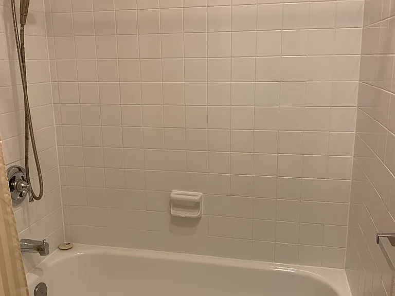7621 Snow View Dr — Photo 12