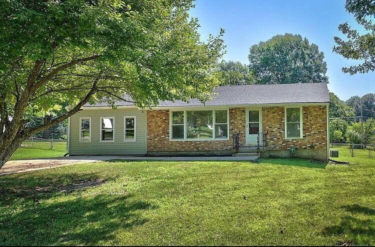 1st image of 6117 Willow Ave