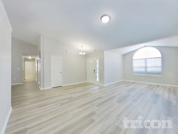 2nd image of 993 Harvest Ridge Dr