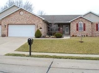 132 Summerlin Rdg, O Fallon, IL 62269
