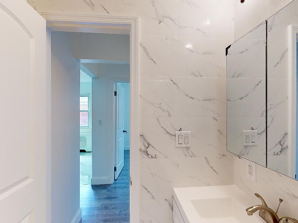 1st image of 5306 208th St #2