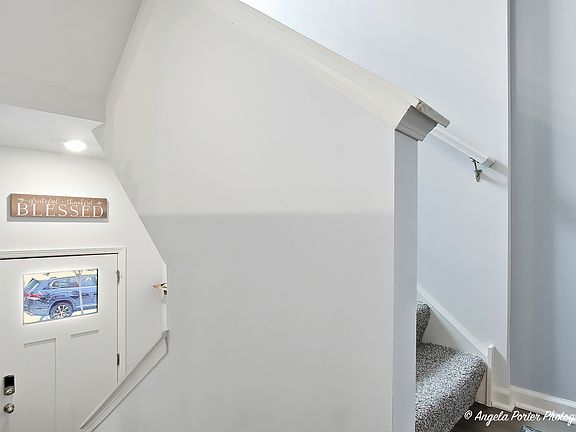 2nd image of 6621 Sassafras Way