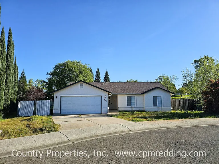 971 Paramount Way — Photo 1