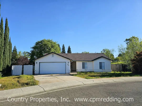971 Paramount Way, Redding, CA 96003