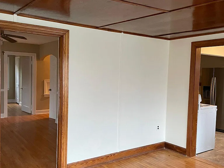 626 N Main St — Photo 7
