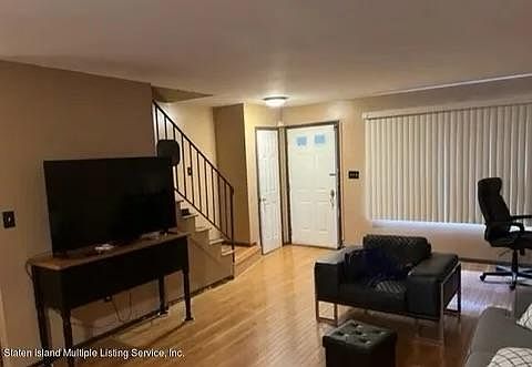 2nd image of 177 Beechwood Ave