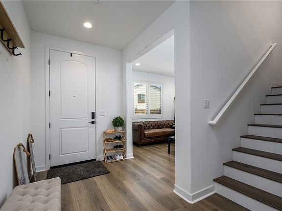 2nd image of 2821 Bridgetide Rd
