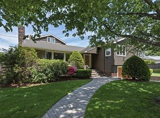 260 Puritan Rd, Swampscott, MA 01907