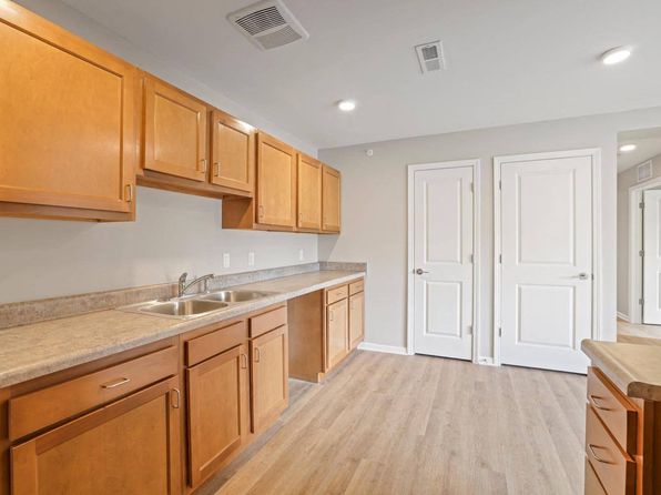 Kershaw Greene IV, 9335 Saint Rte #108, Athens, OH 45701