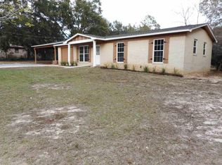 5156 Parkway Dr, Milton, FL 32570