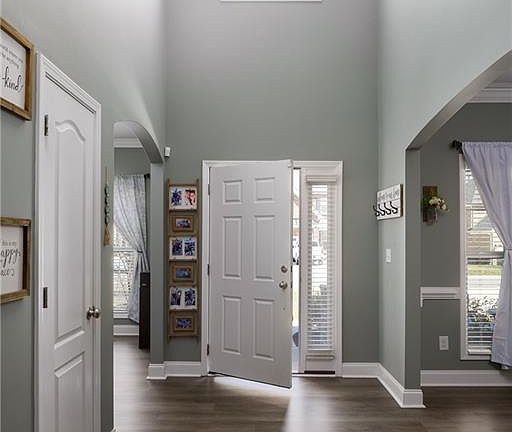3rd image of 2929 Fernley Ct